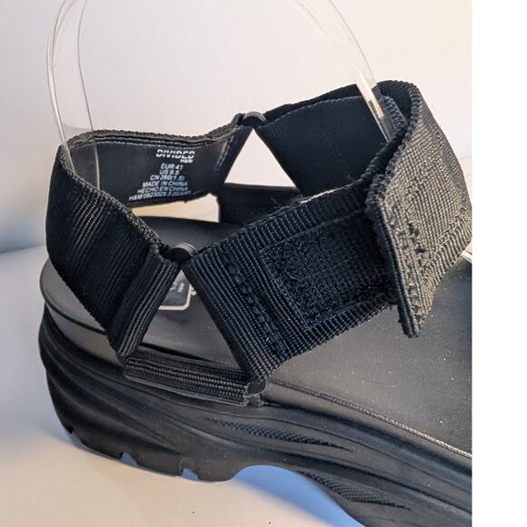 H&M DIVIDED Black Lug Platform Sandals Size EU 41 / US 9.5-10 - Picture 3 of 15